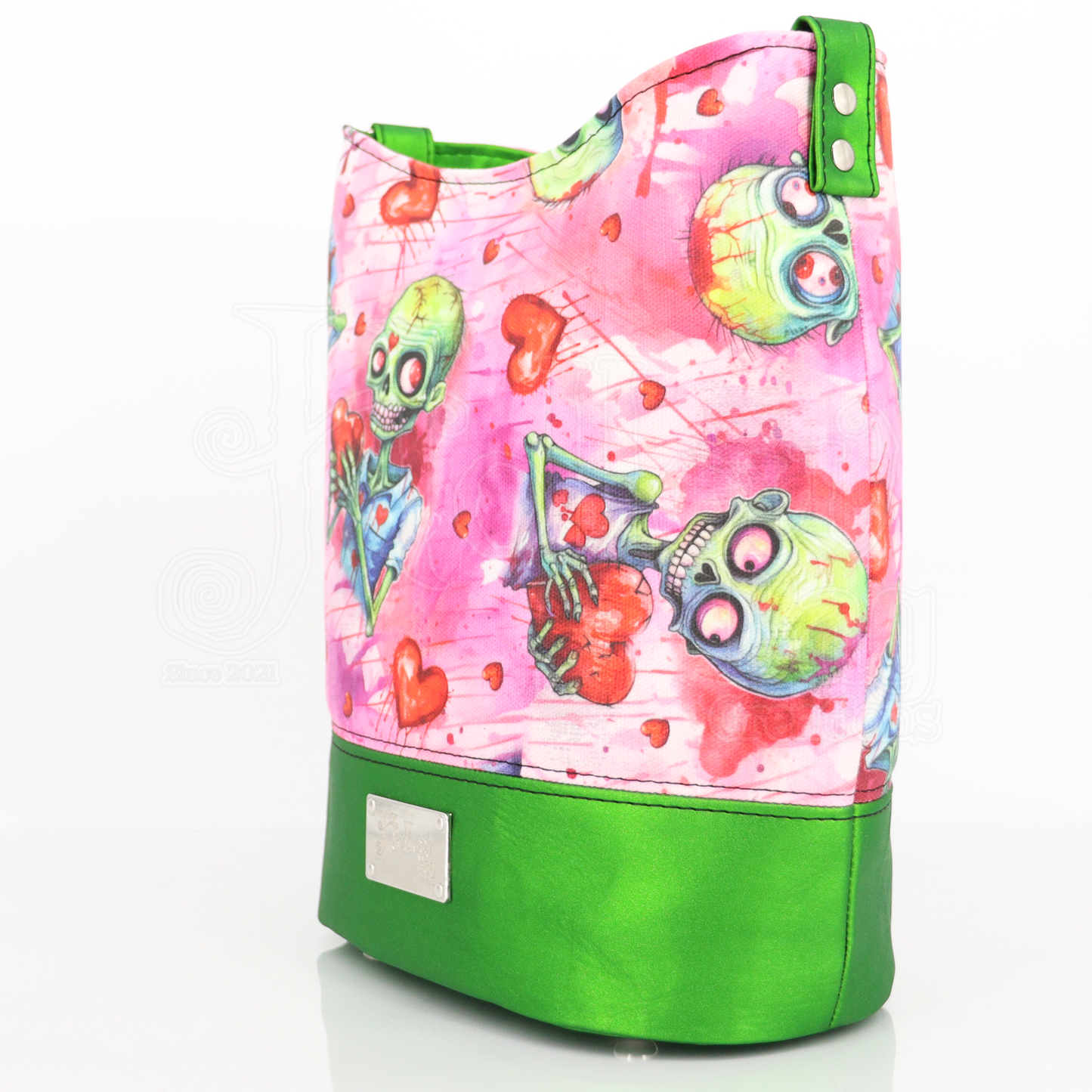 Bella Bucket - Green Love Zombies