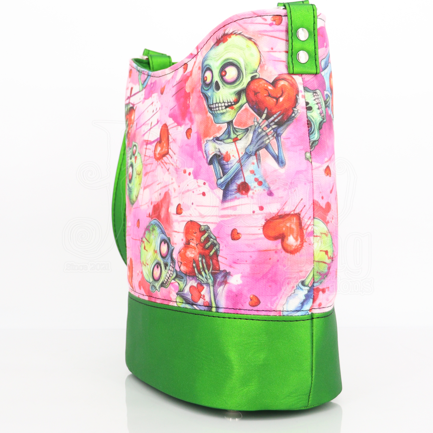 Bella Bucket - Green Love Zombies