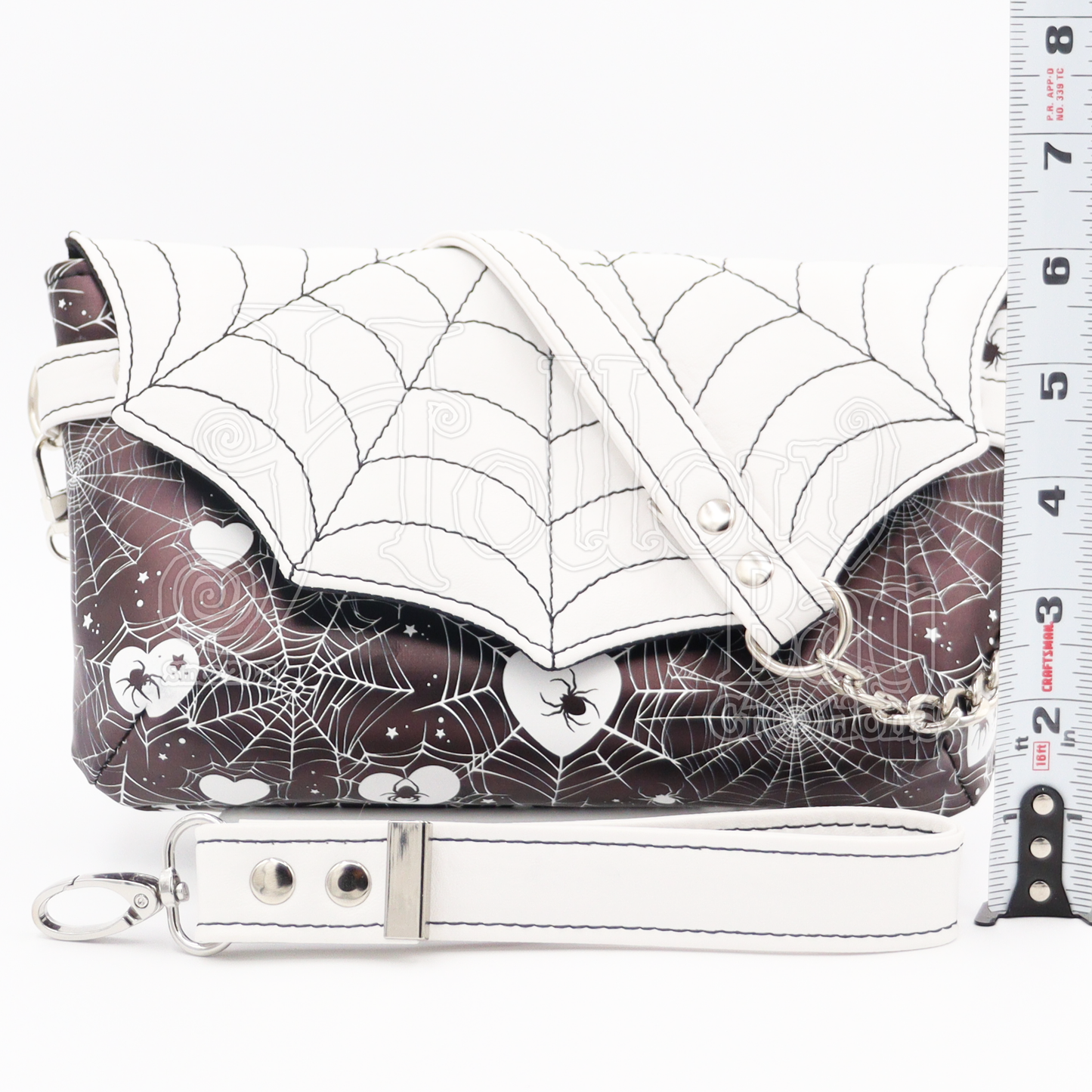 The Greedy Clutch - White Webs
