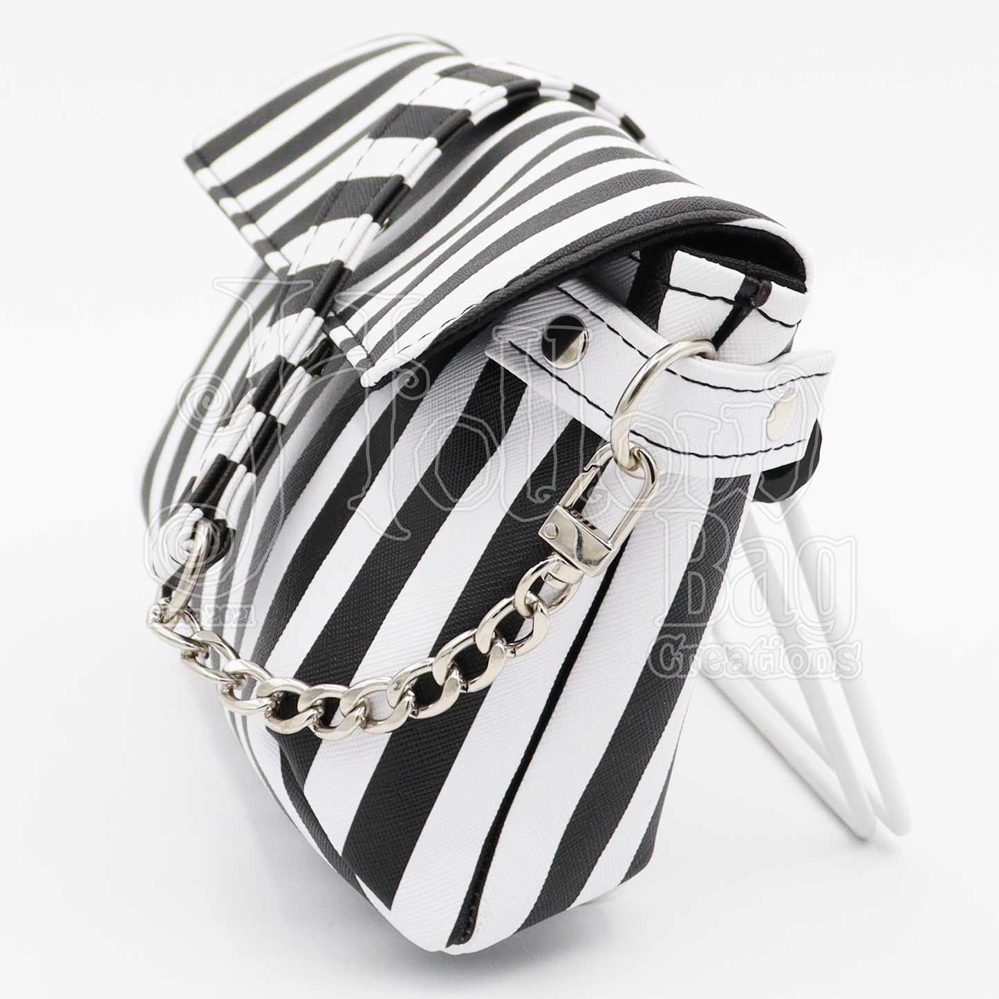 The Greedy Clutch - Striped B&W