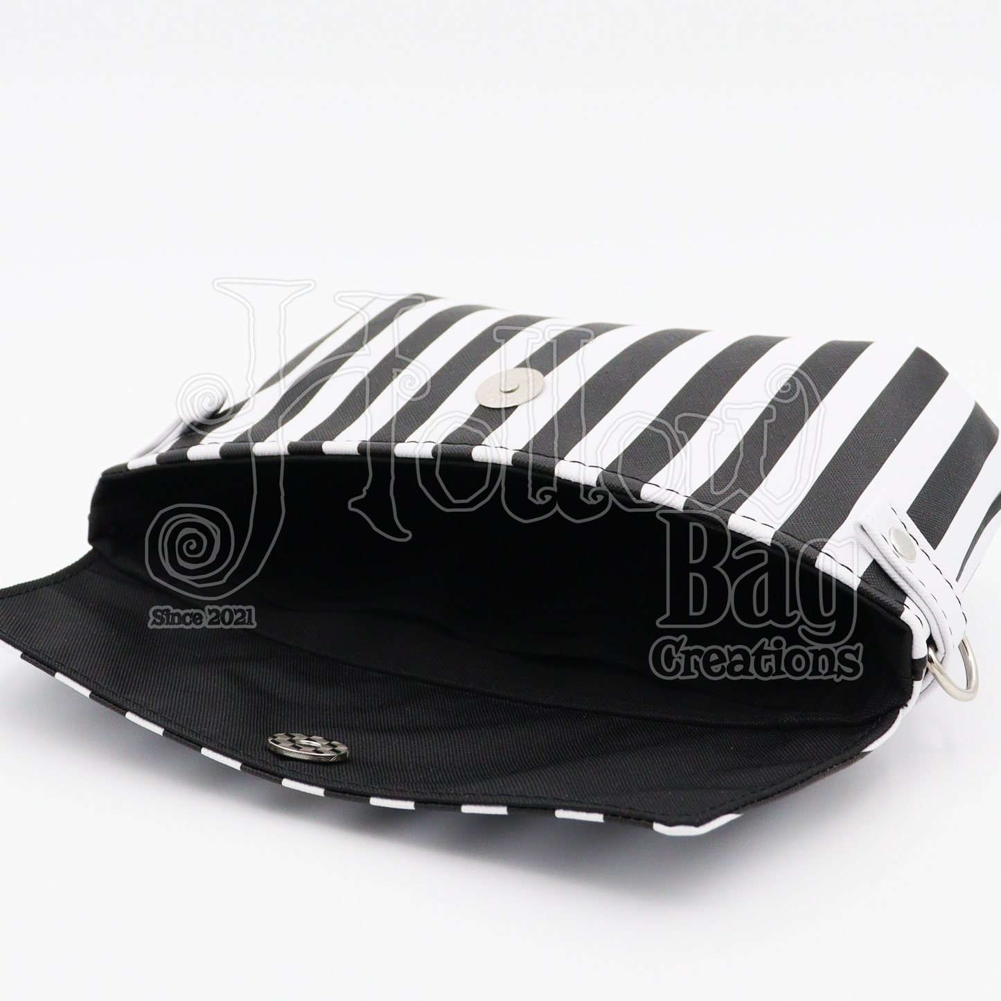 The Greedy Clutch - Striped B&W