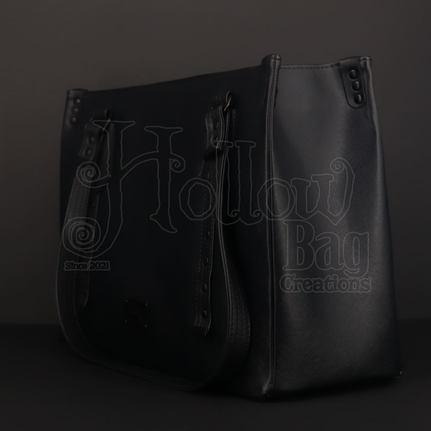 Temper Tote - B&W Damask