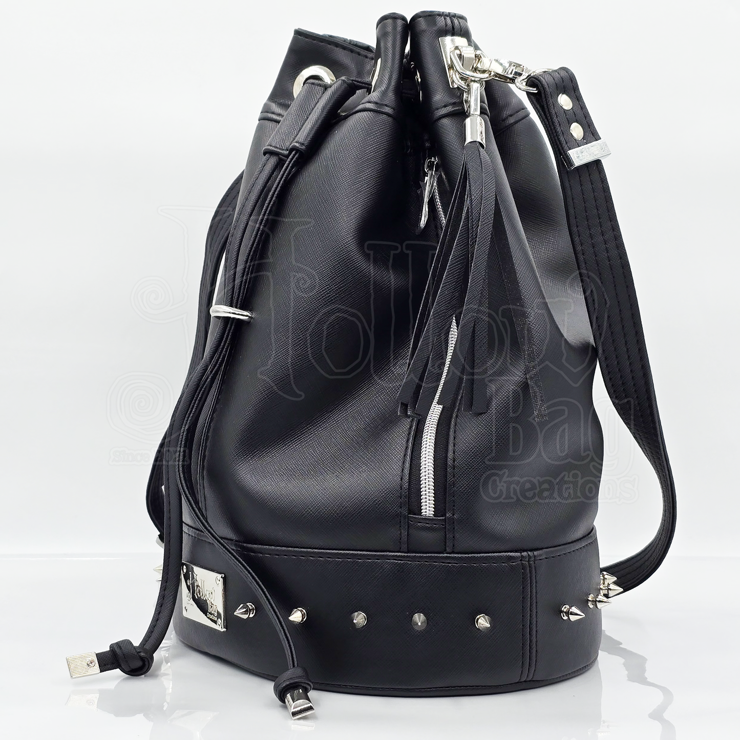 Morticia Bucket Bag