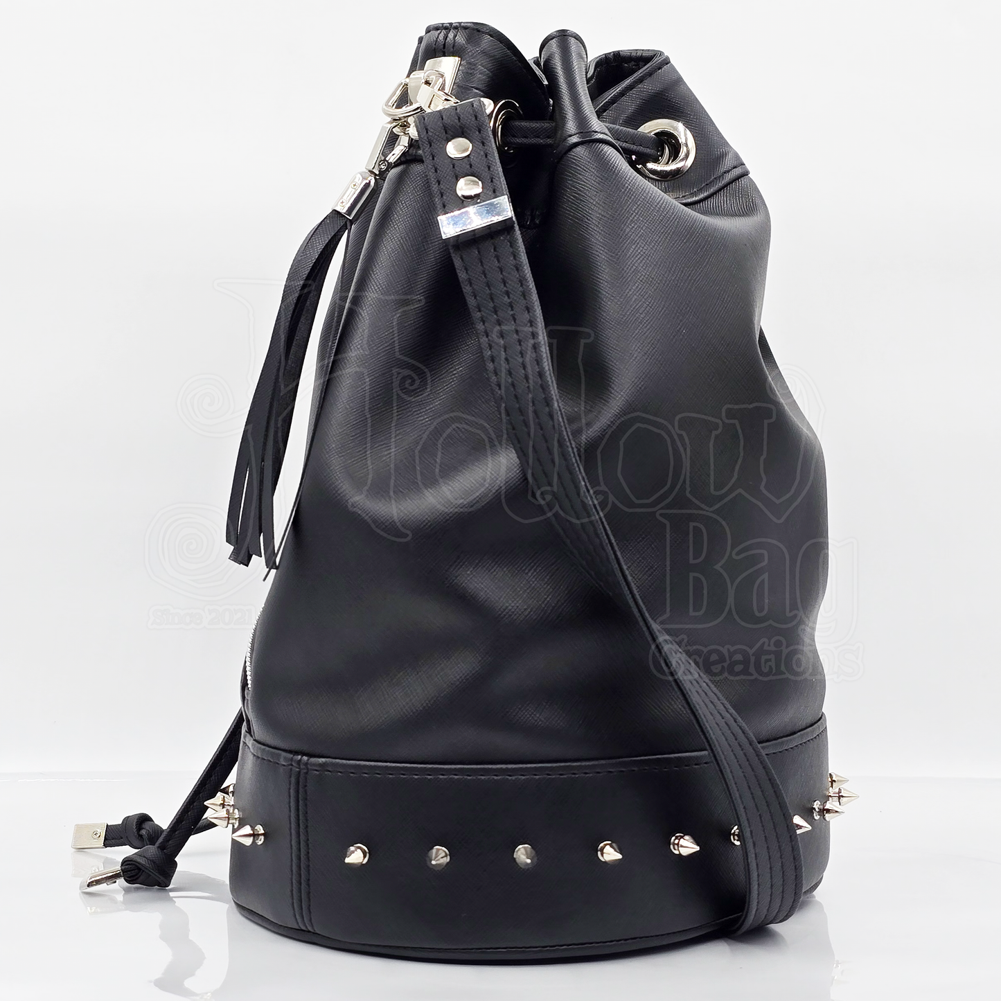 Morticia Bucket Bag
