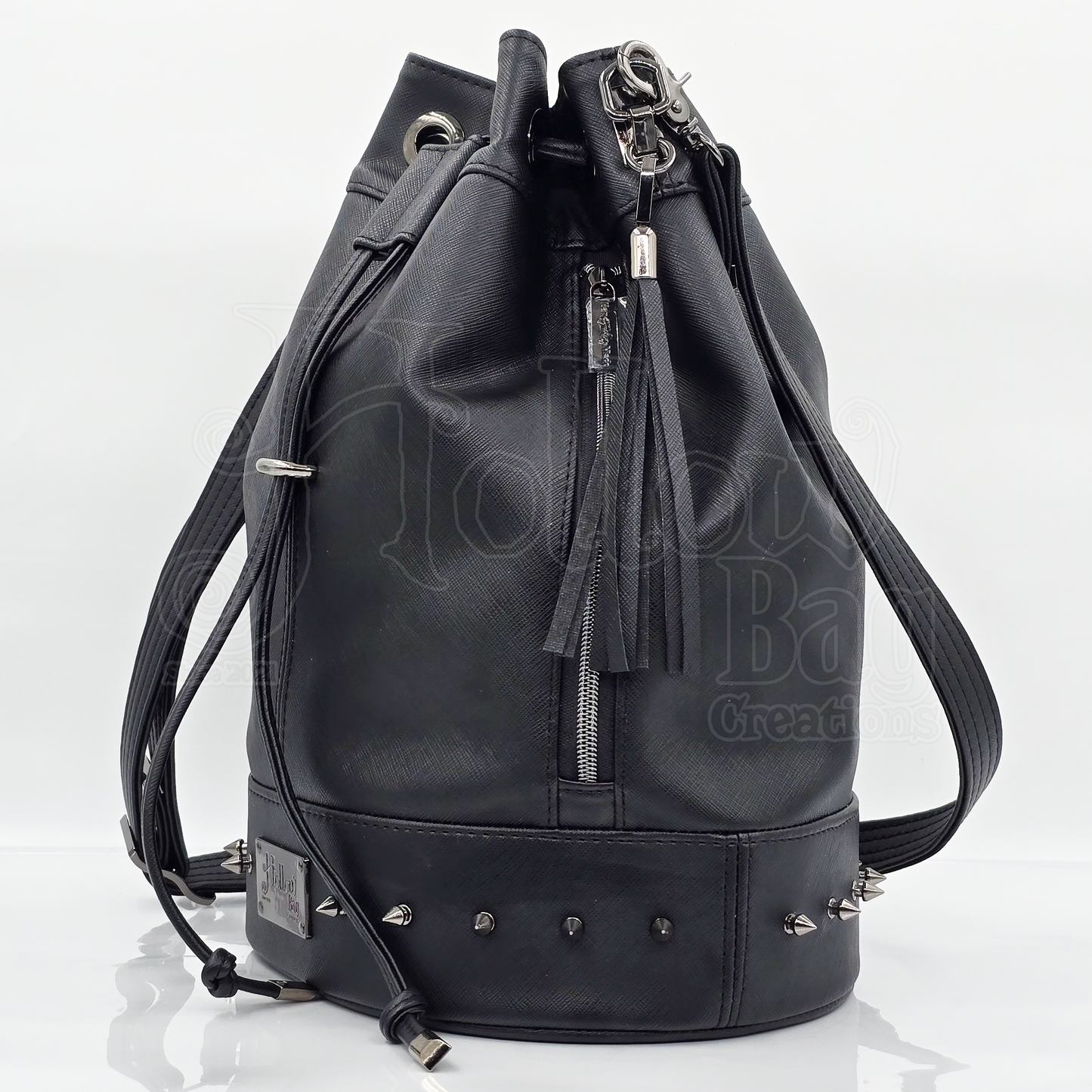Morticia Bucket Bag