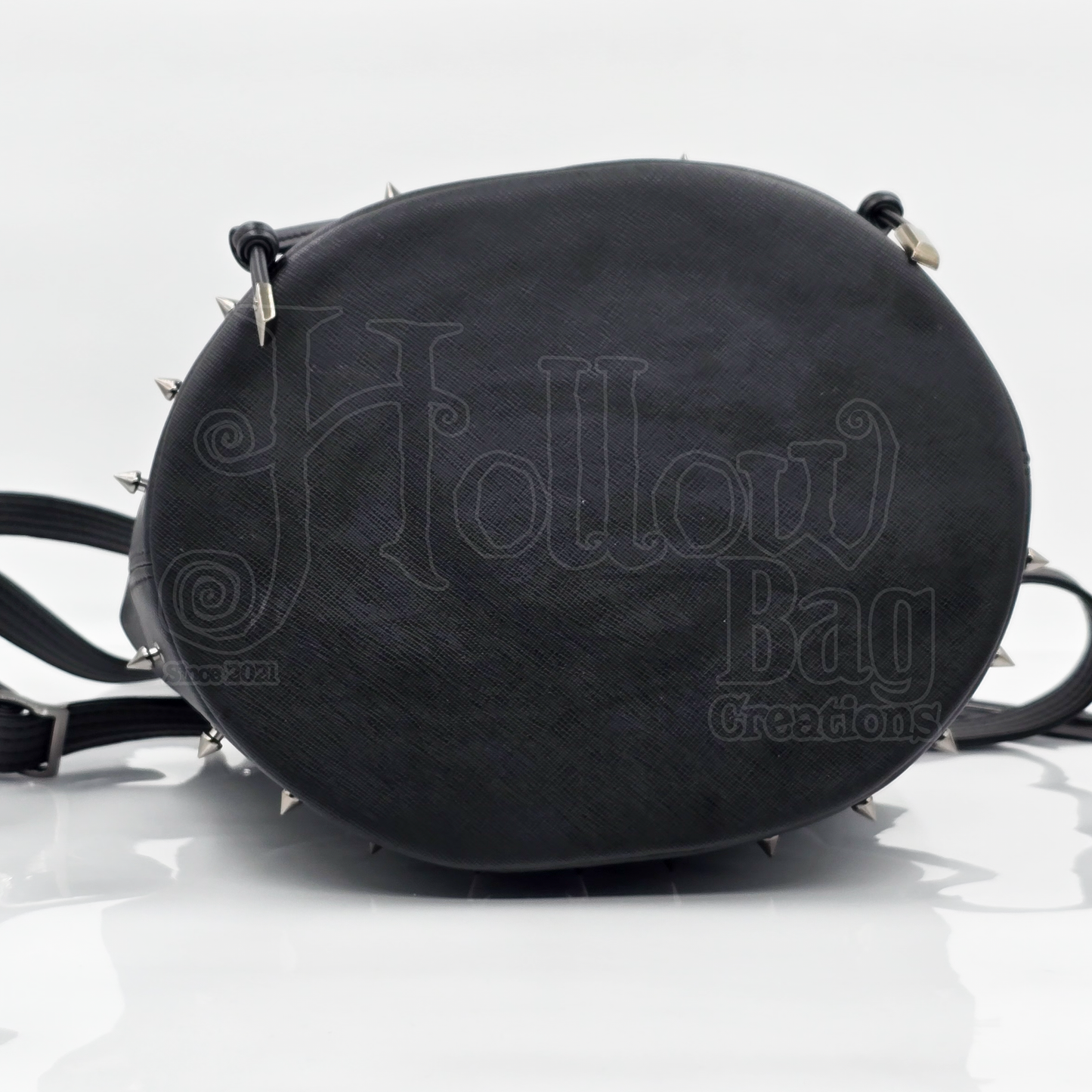 Morticia Bucket Bag