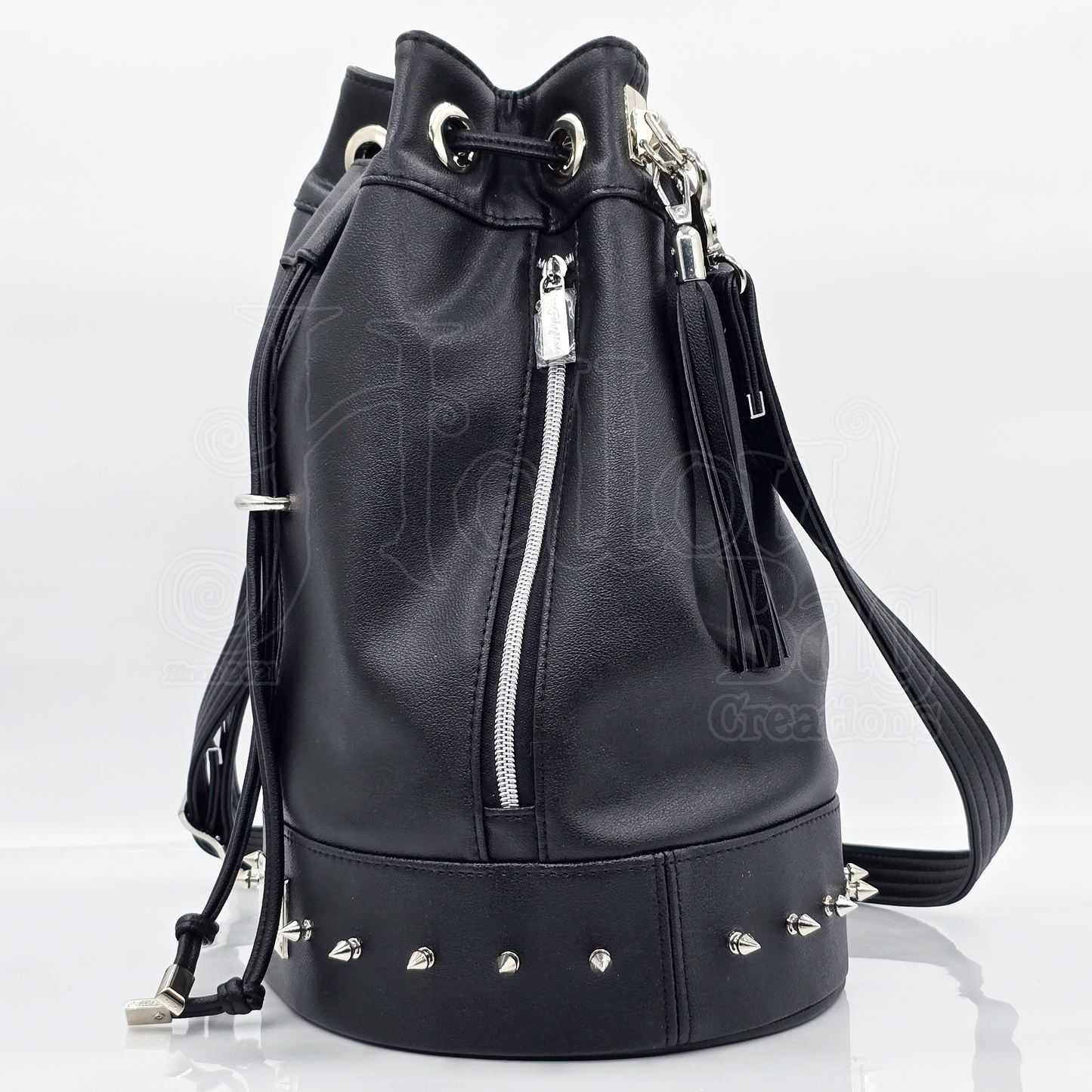 Morticia Bucket Bag