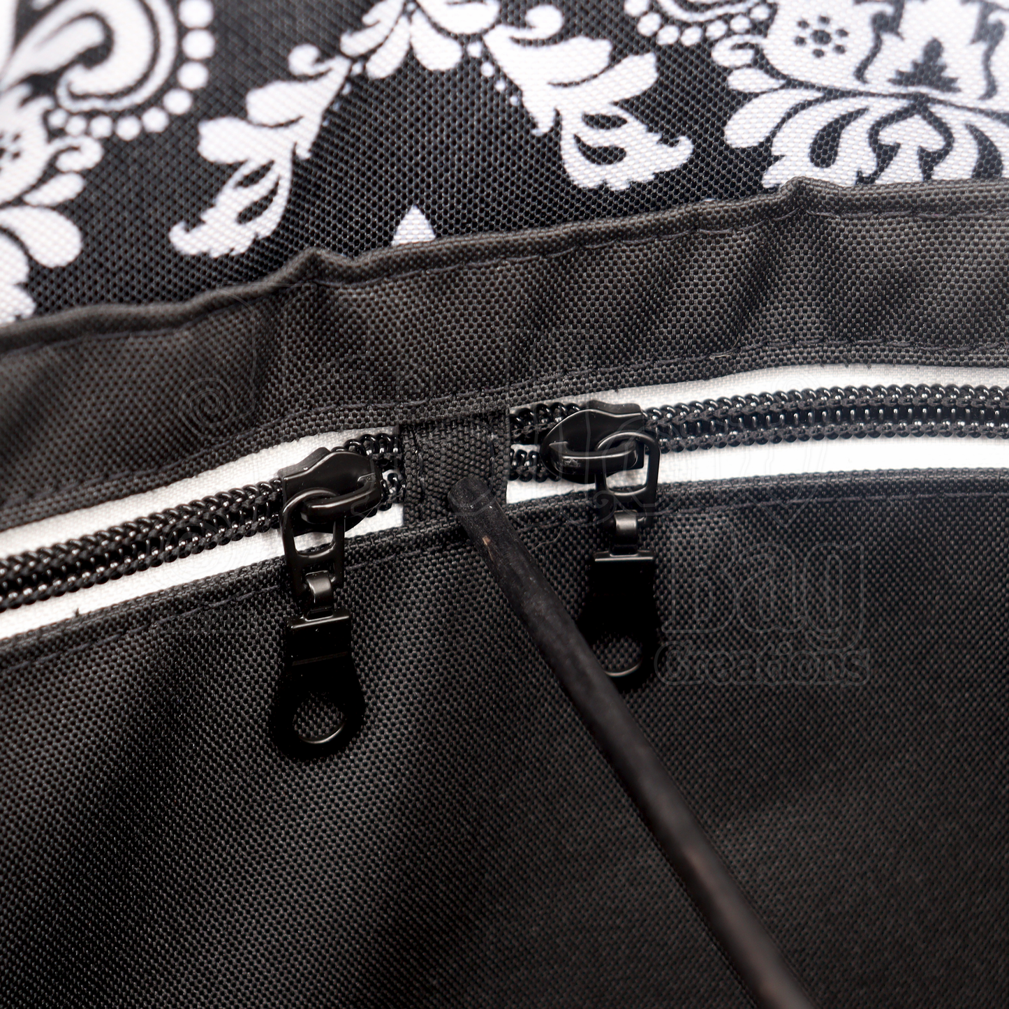 Temper Tote - B&W Damask