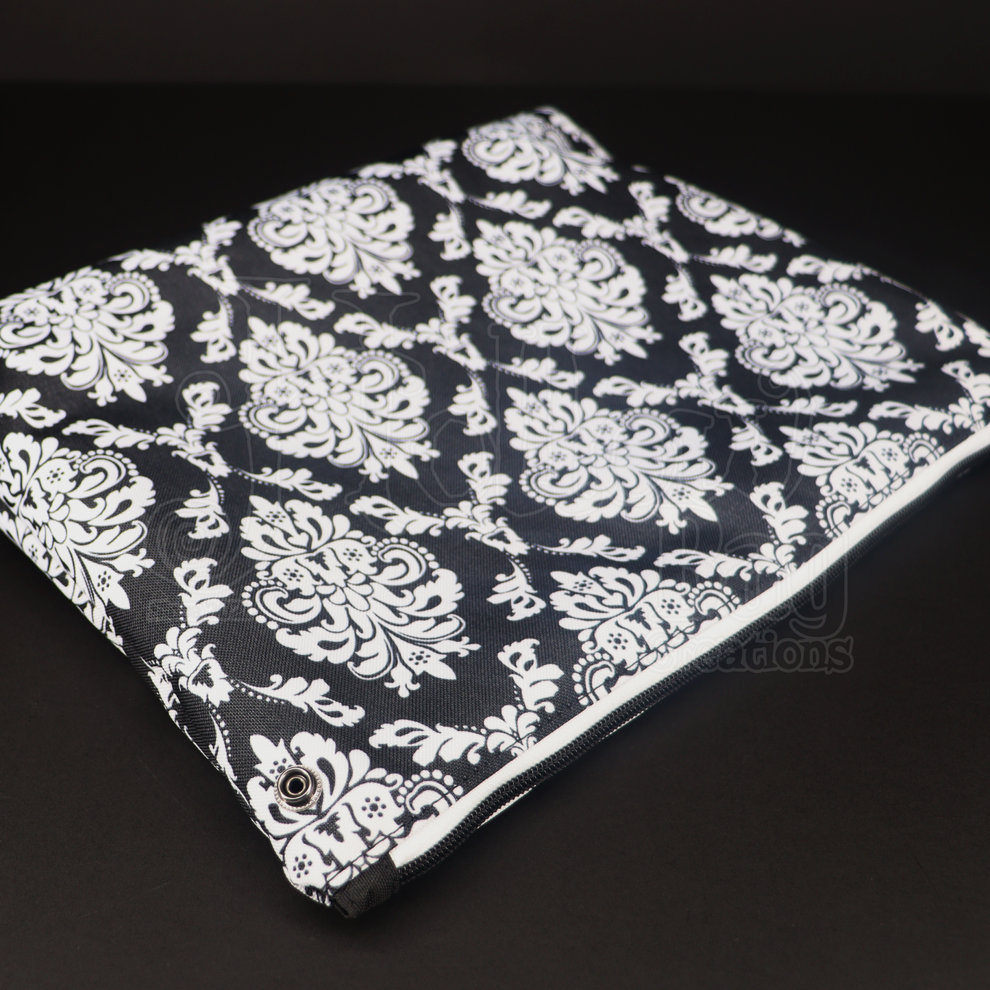 Temper Tote - B&W Damask