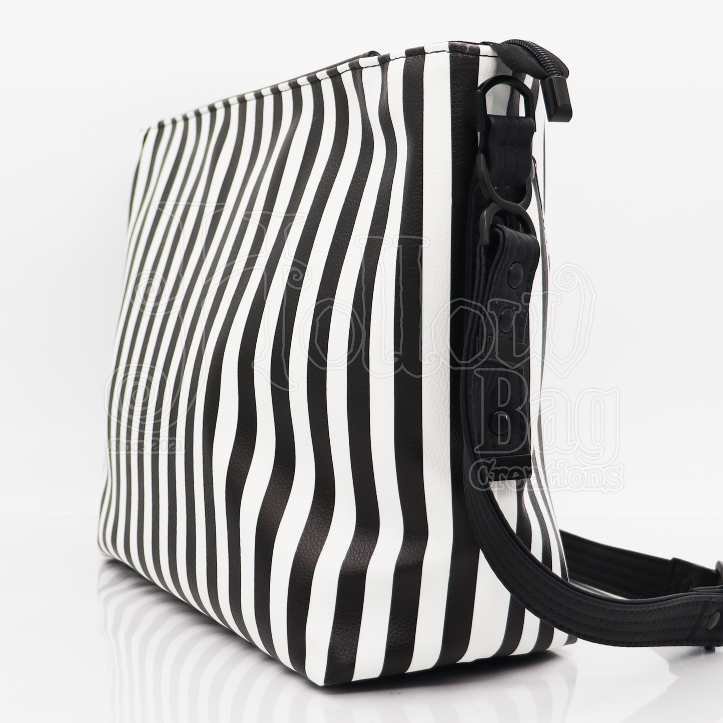 Lauren Tote - Simply Striped