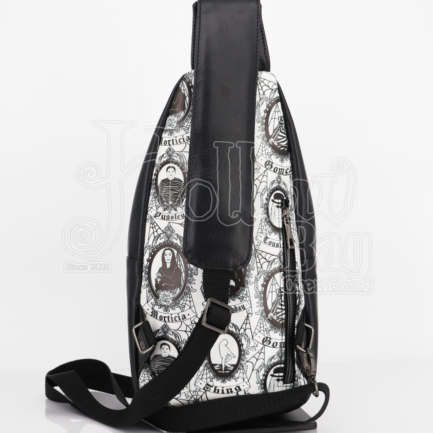 Sling Bag - Kooky Family Light