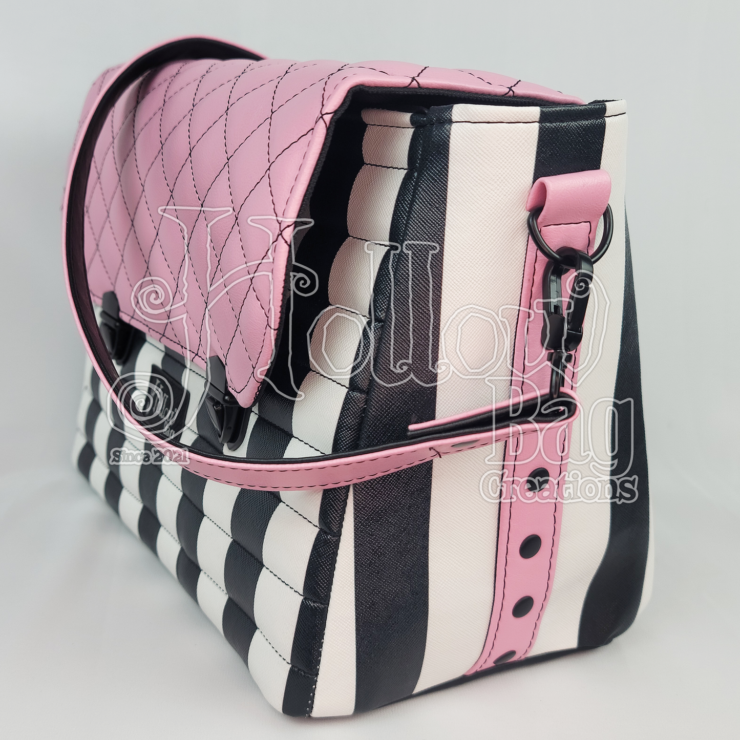 The Narcissist - Pink, but striped!